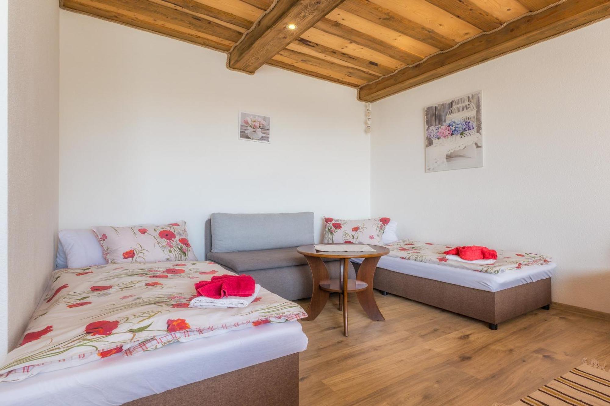 Apartmán Privat Na Vrsku Ždiar Exteriér fotografie