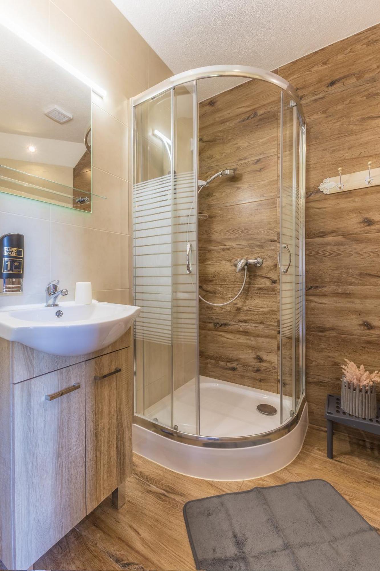 Apartmán Privat Na Vrsku Ždiar Exteriér fotografie